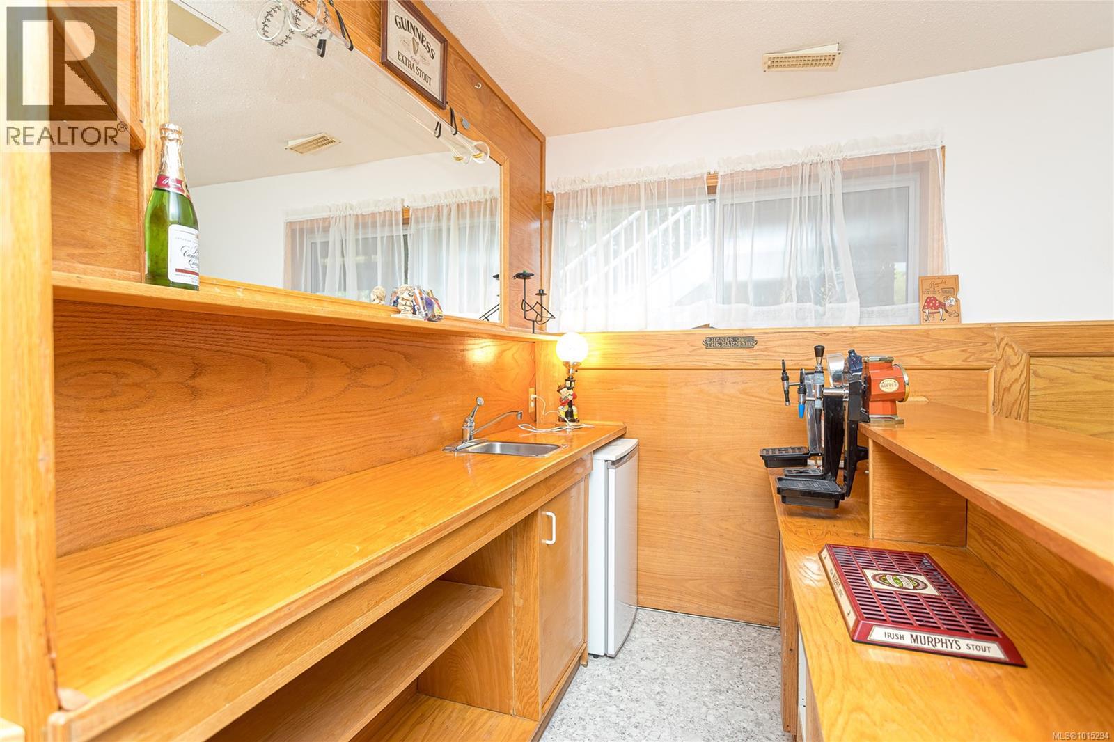 2389 Westhill Pl, Nanaimo