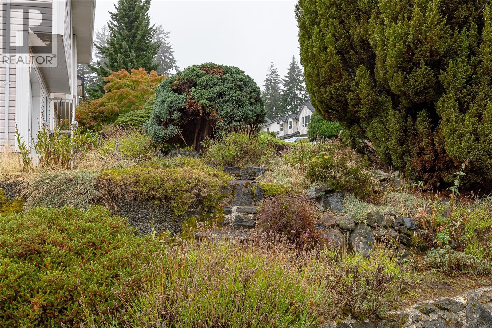 2389 Westhill Pl, Nanaimo