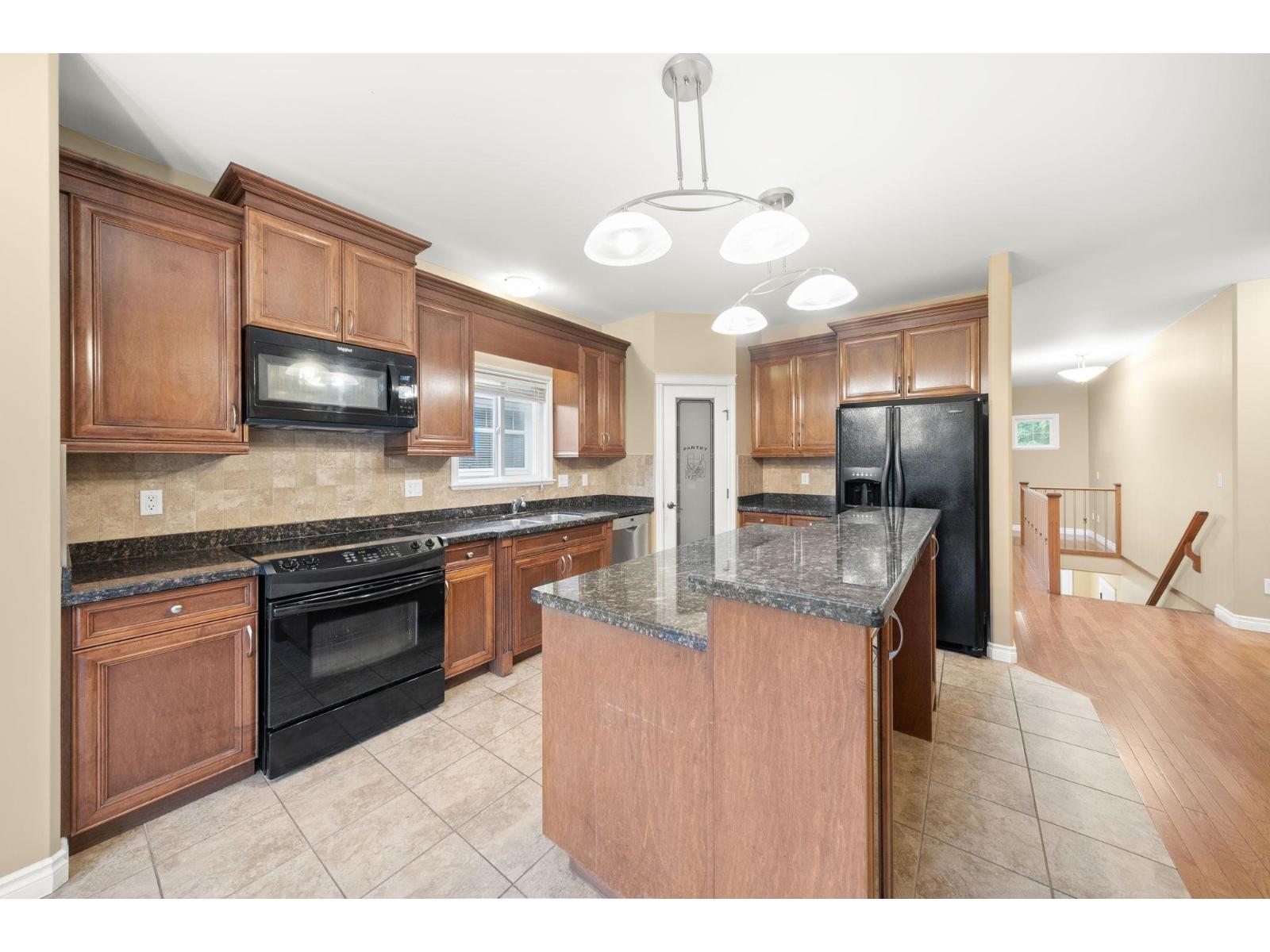 32726 LISSIMORE AVENUE, Mission