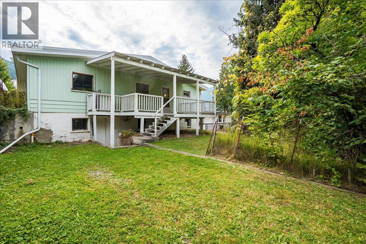 811 Latimer Street, Nelson