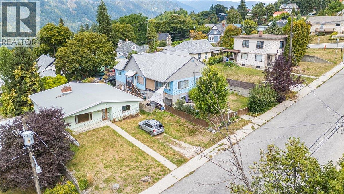 811 Latimer Street, Nelson