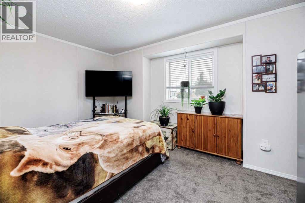 4922 Womacks, Blackfalds