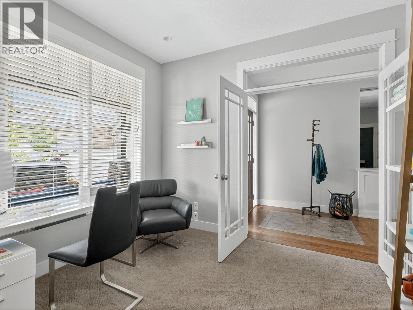  1054 Long Ridge Drive, Kelowna