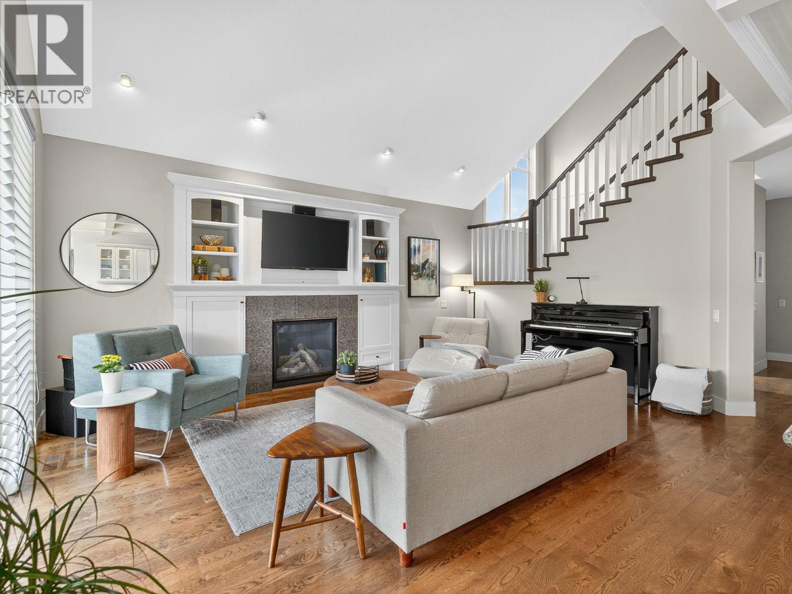  1054 Long Ridge Drive, Kelowna