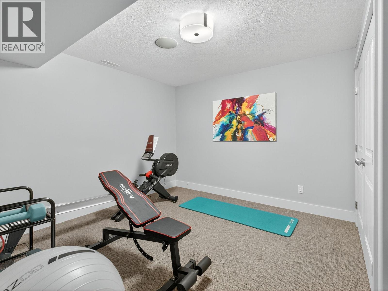 1054 Long Ridge Drive, Kelowna