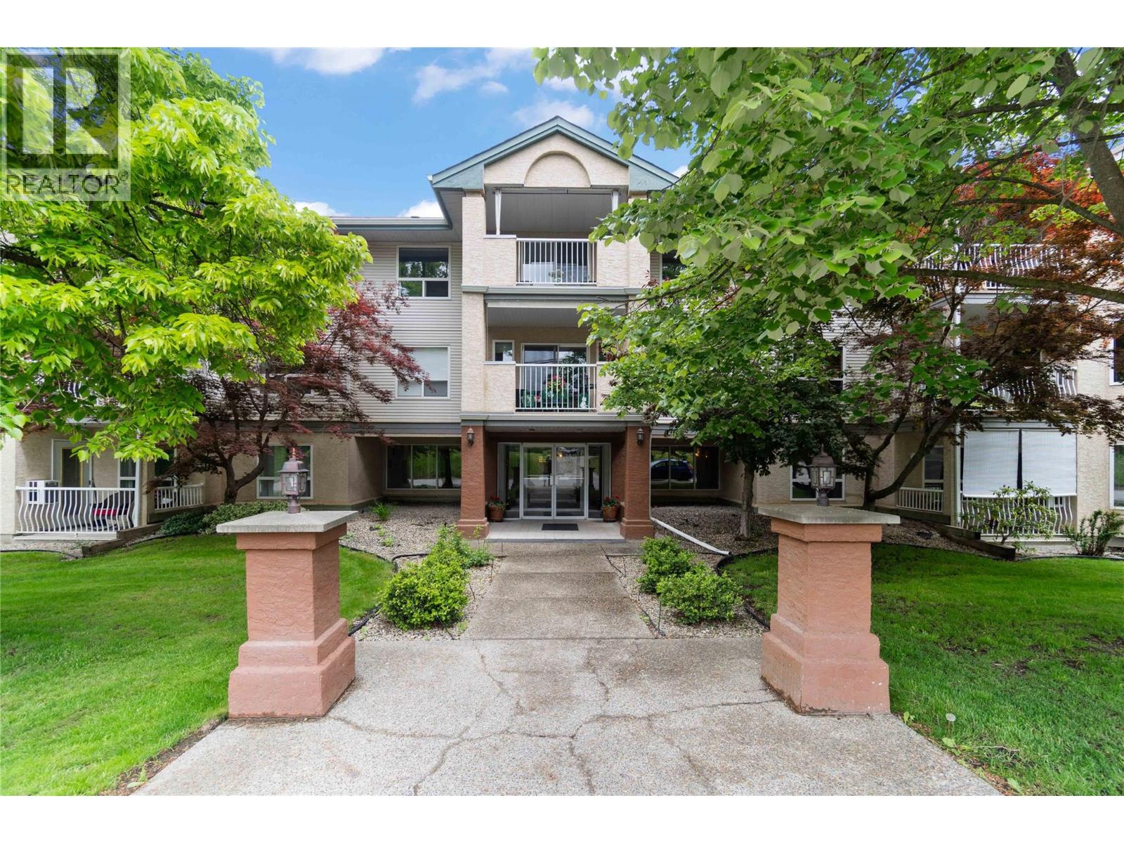 314 250 5 Street Southeast, Salmon Arm