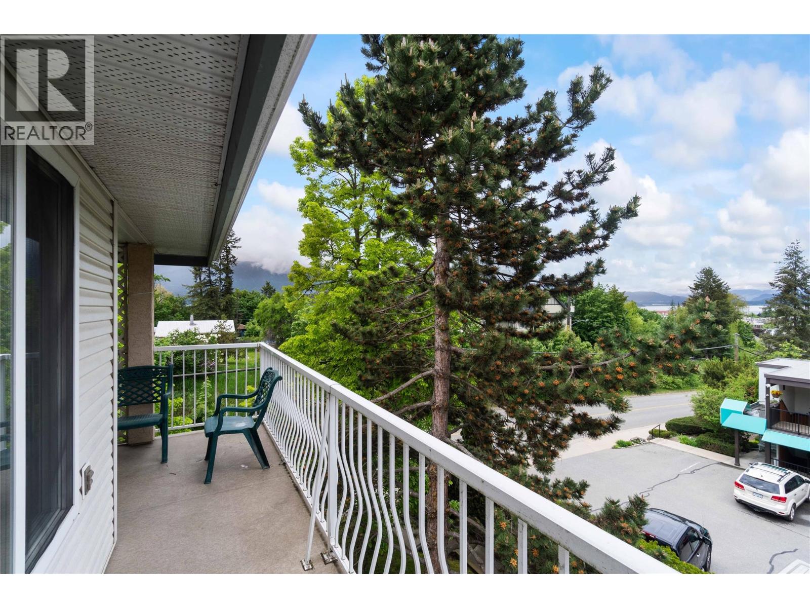 314 250 5 Street Southeast, Salmon Arm