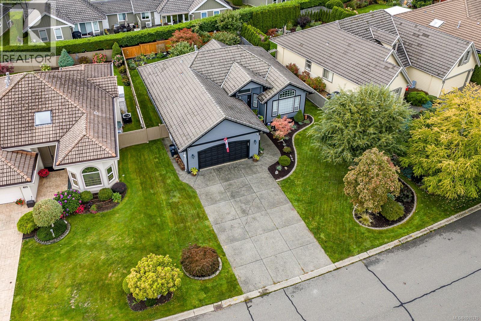 589 Monarch Dr, Courtenay