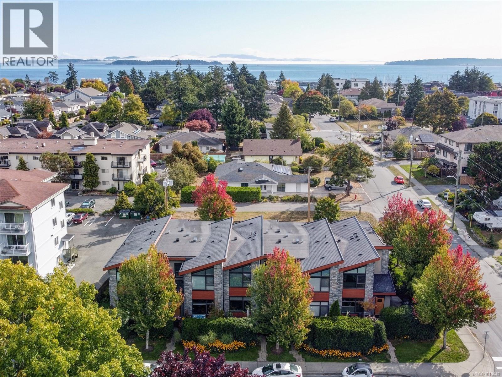 4 2350 Henry Avenue, Sidney