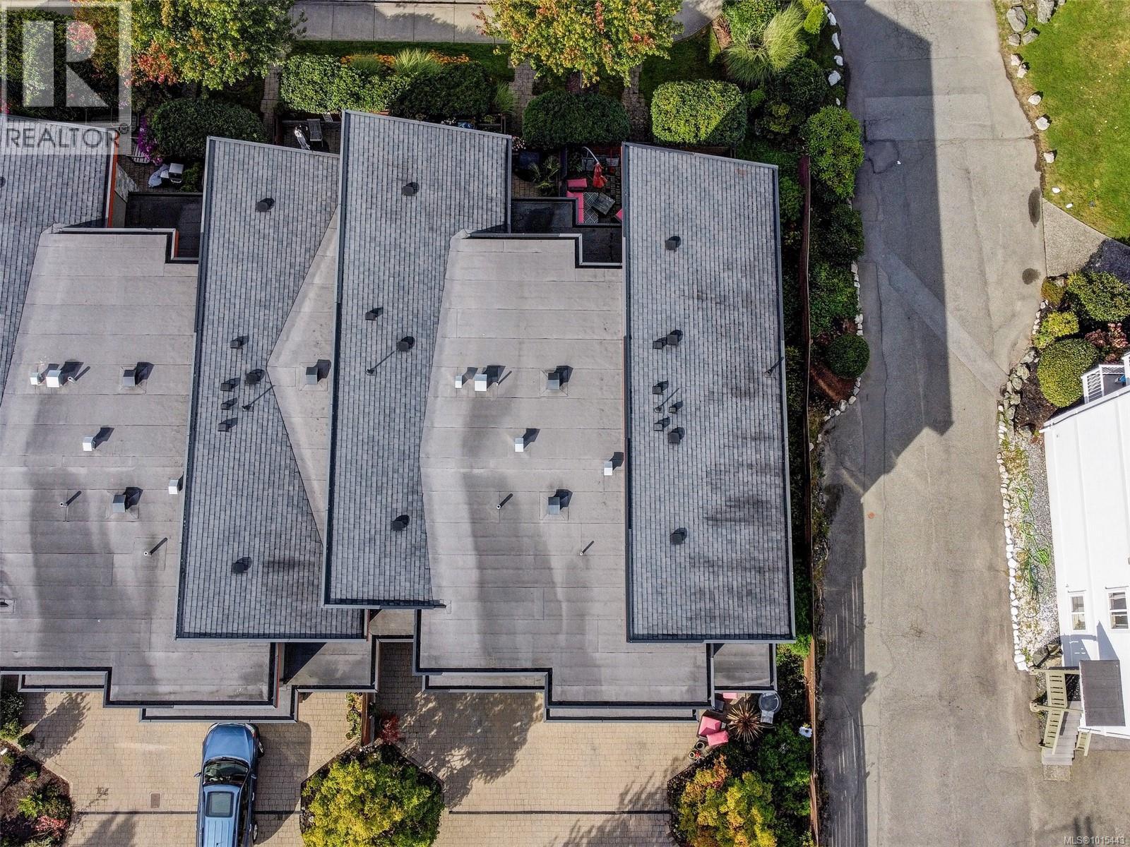 4 2350 Henry Avenue, Sidney