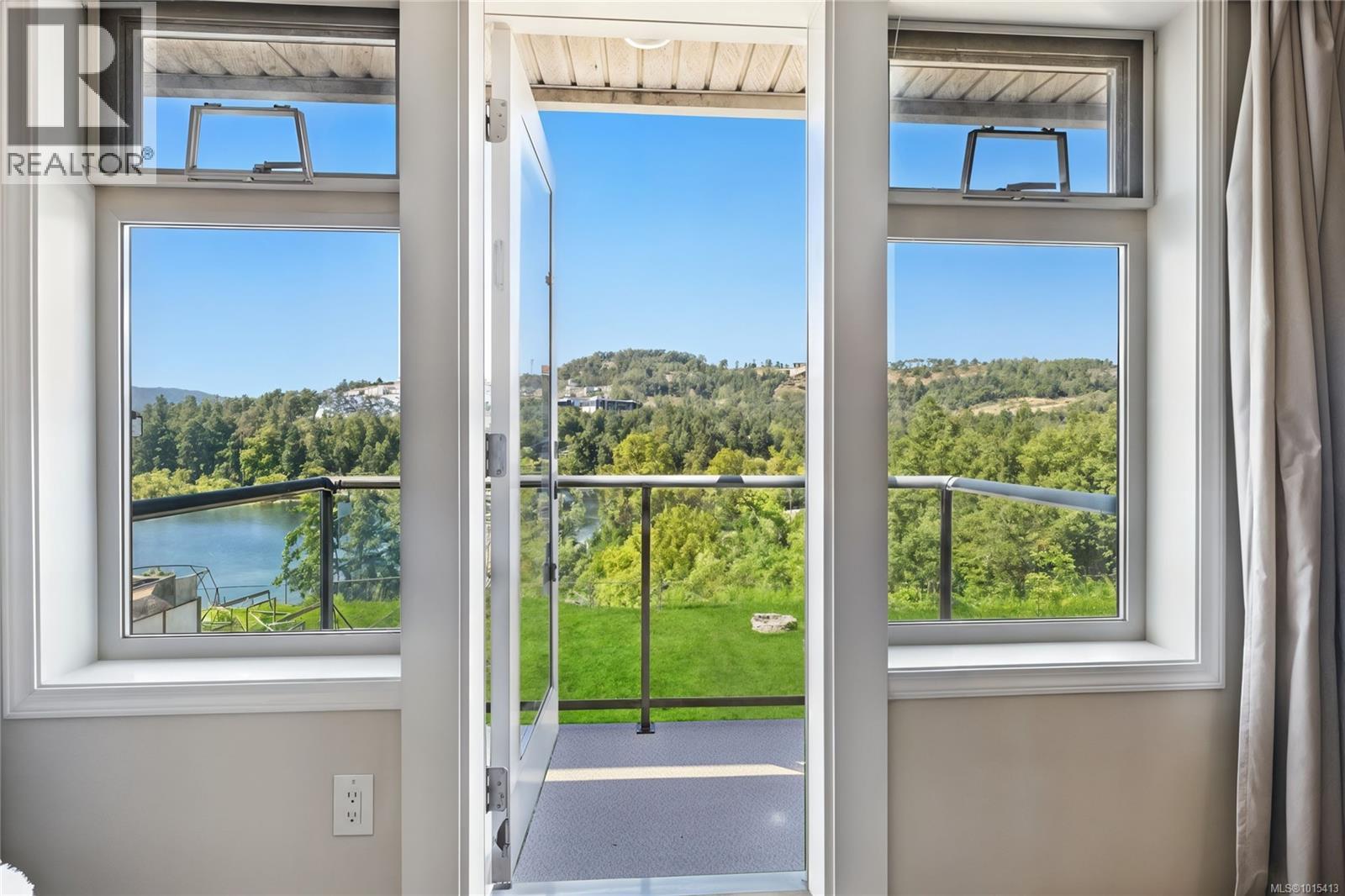  2514 Prospector Way, Langford