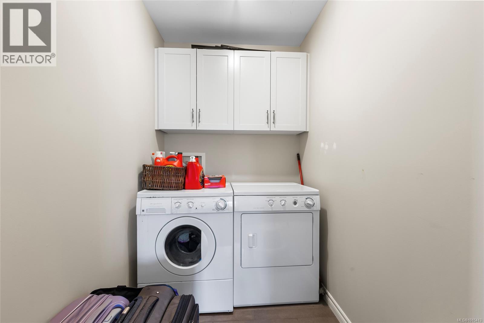  2514 Prospector Way, Langford