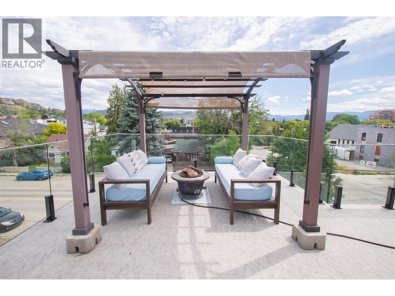  1292 Ethel Street, Kelowna