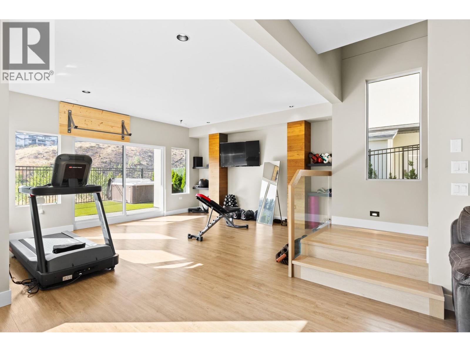 465 Swan Drive, Kelowna