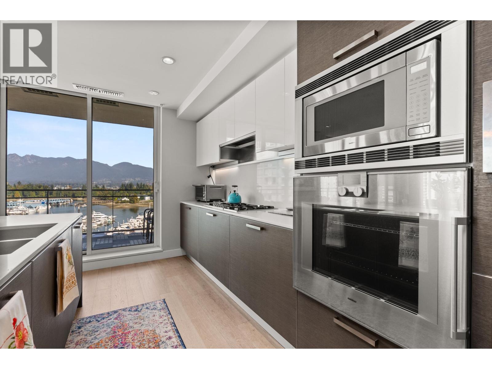 901 1409 W PENDER STREET, Vancouver