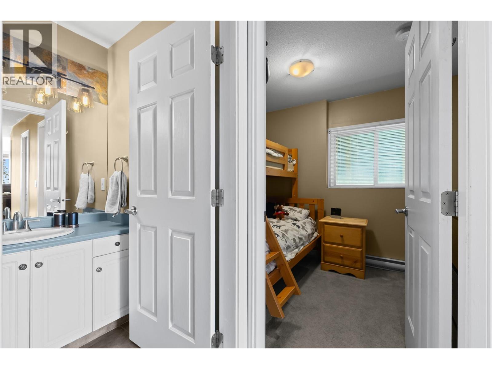 5965 Snow Pines Crescent Unit# D, Big White