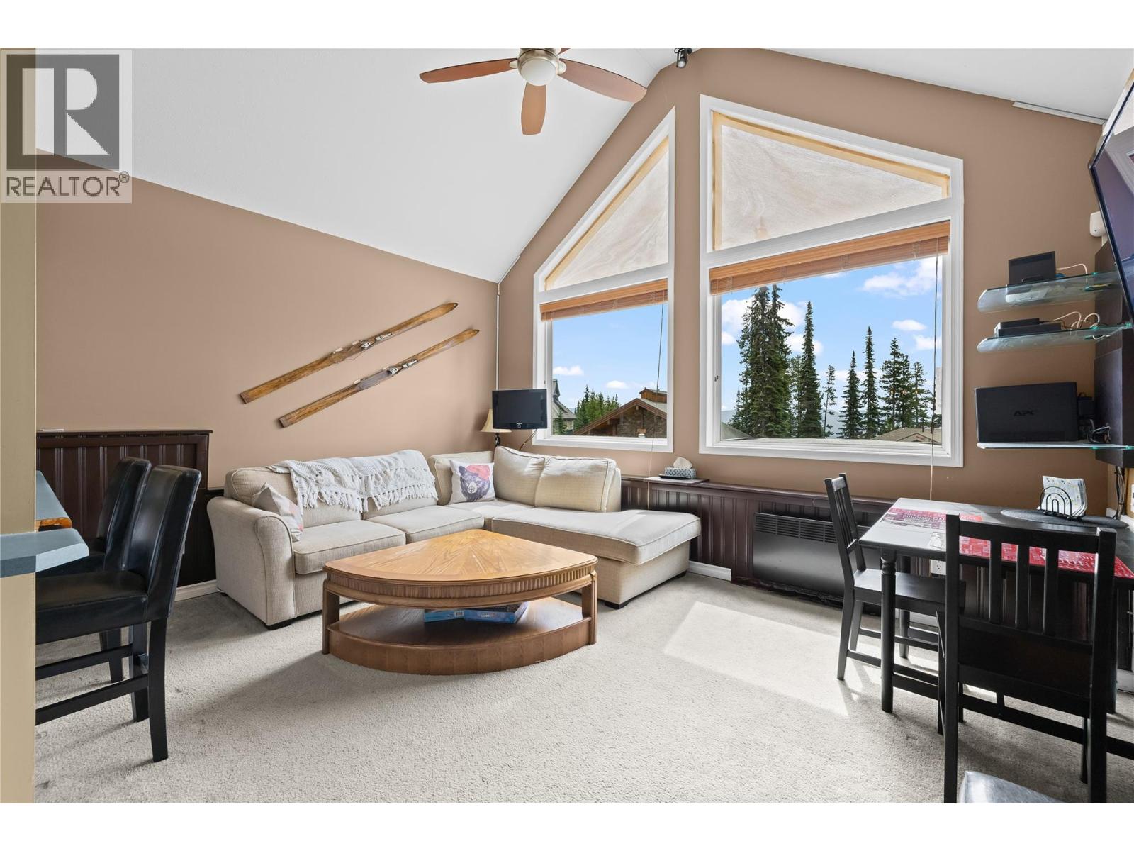 5965 Snow Pines Crescent Unit# D, Big White