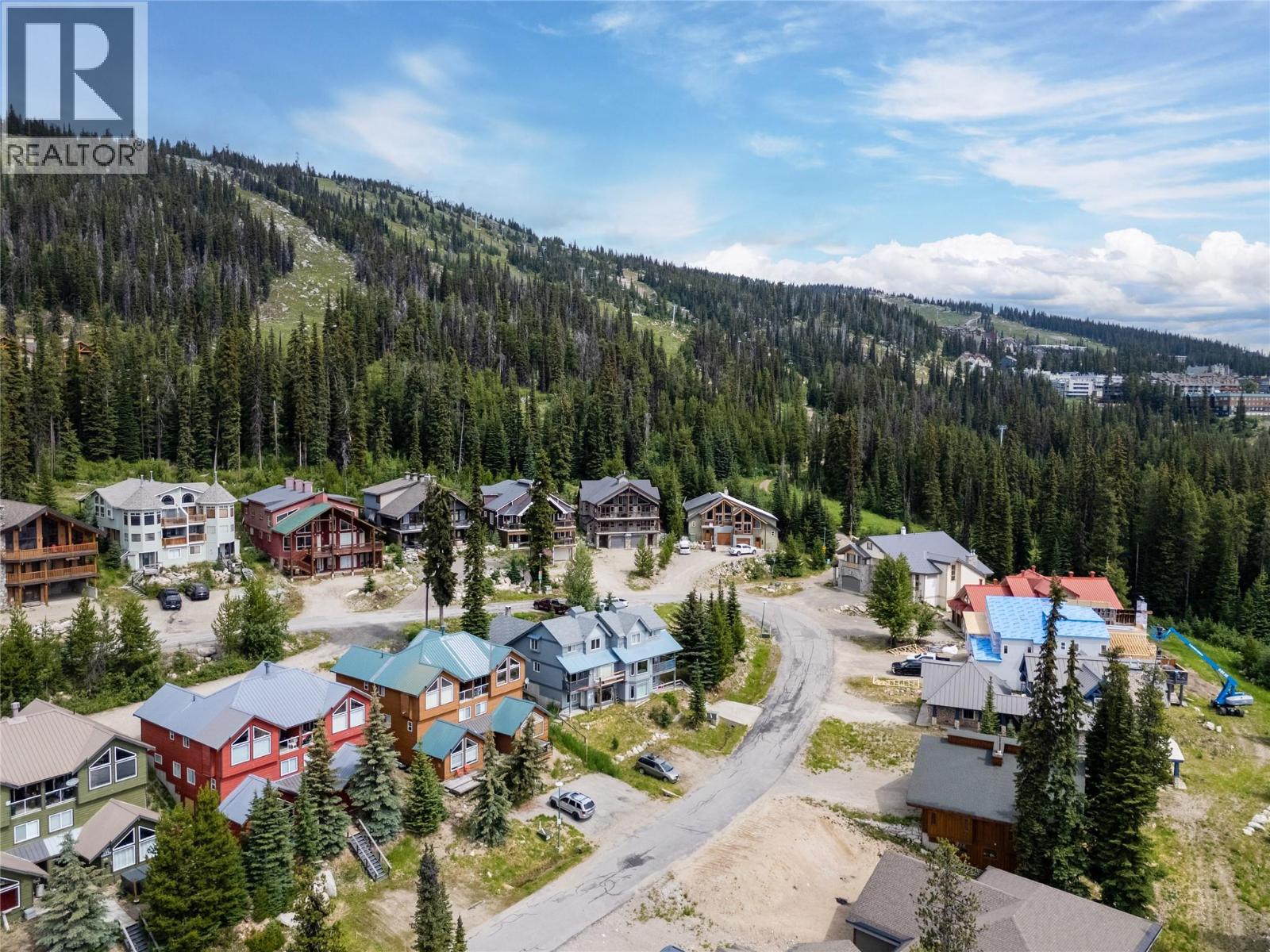 5965 Snow Pines Crescent Unit# D, Big White
