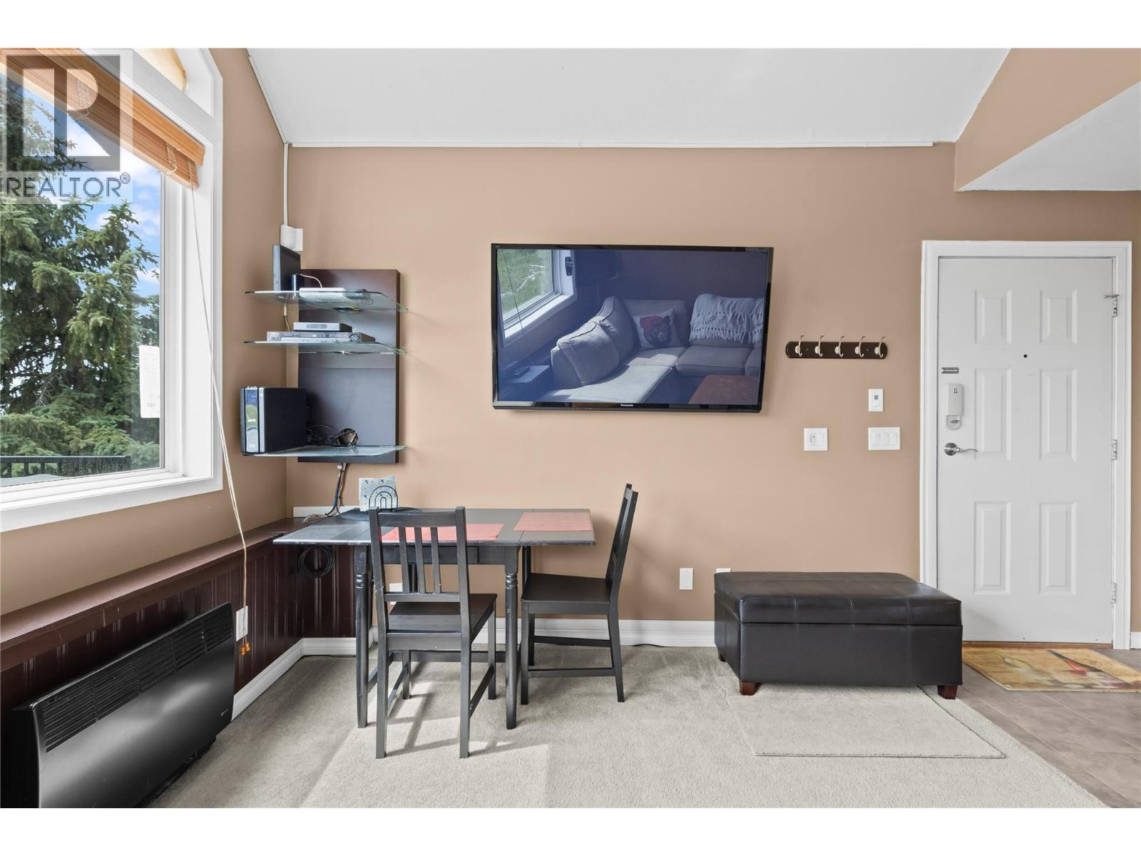 5965 Snow Pines Crescent Unit# D, Big White