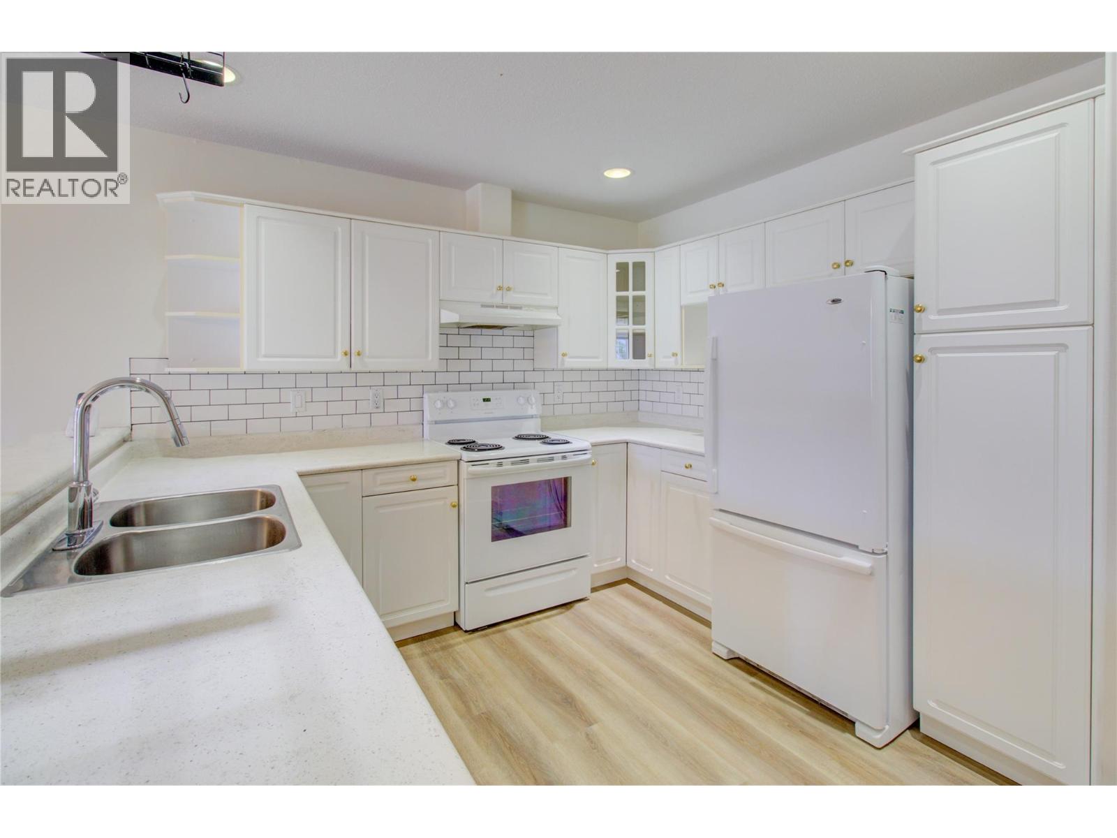 330 7 Street SE Unit# 304, Salmon Arm