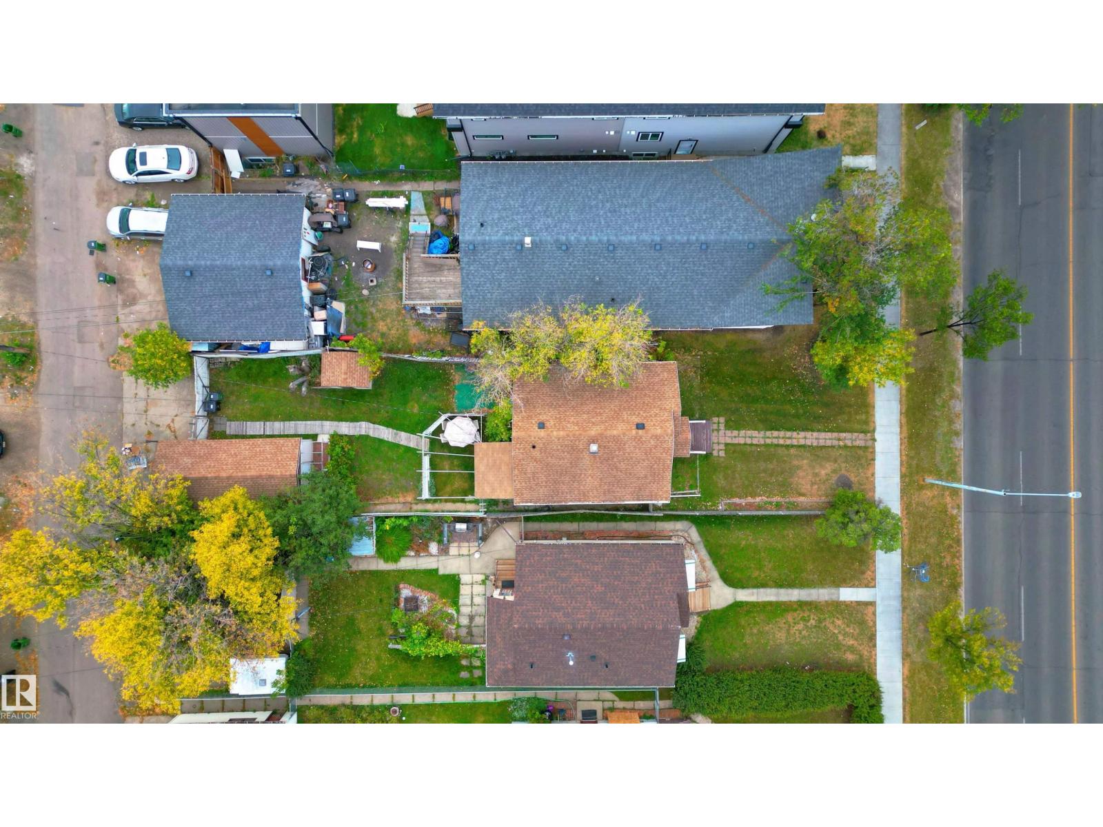 11539 101 ST NW, Edmonton