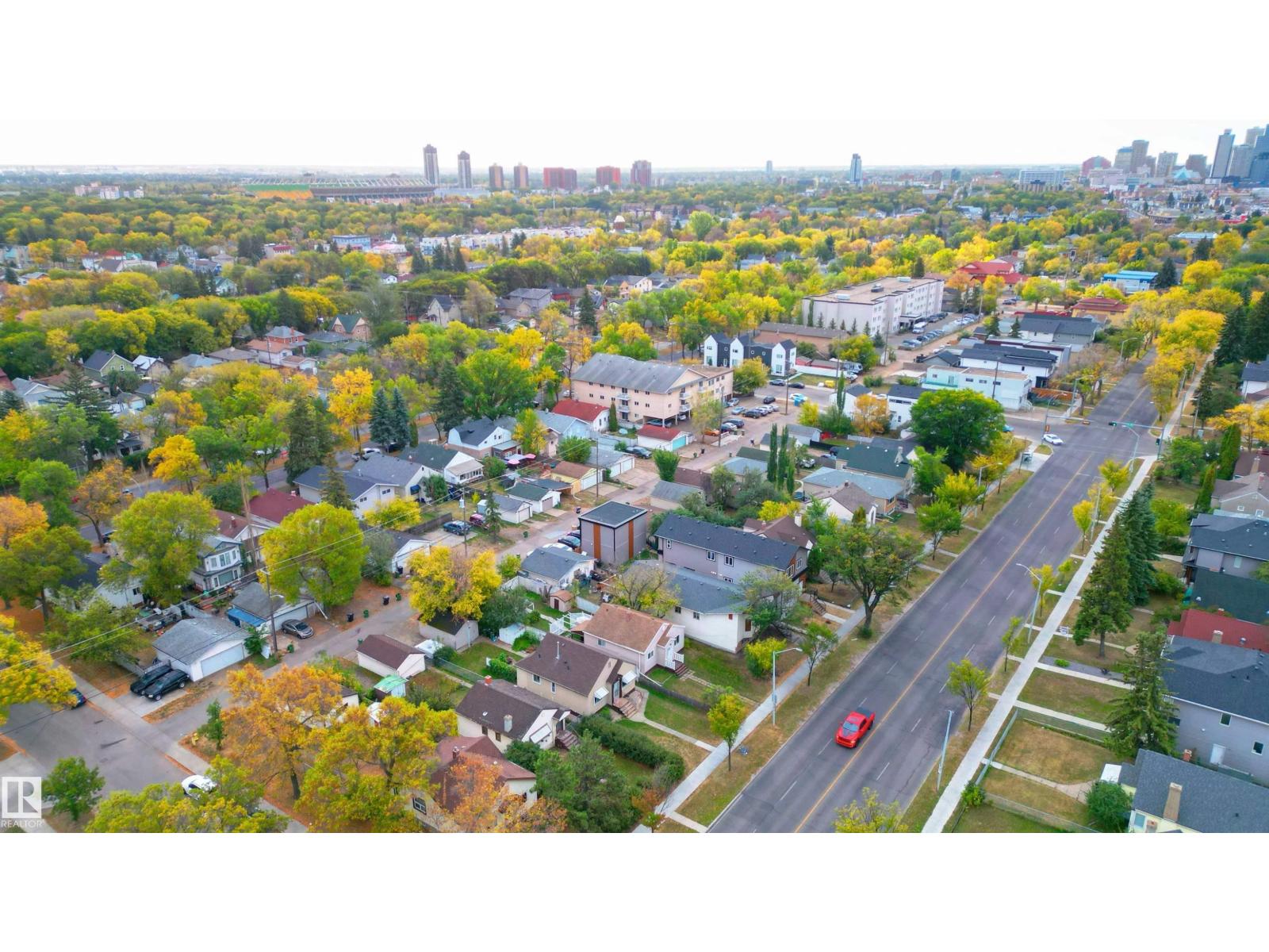 11539 101 ST NW, Edmonton