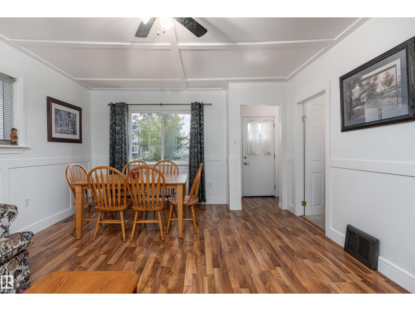 11539 101 ST NW, Edmonton