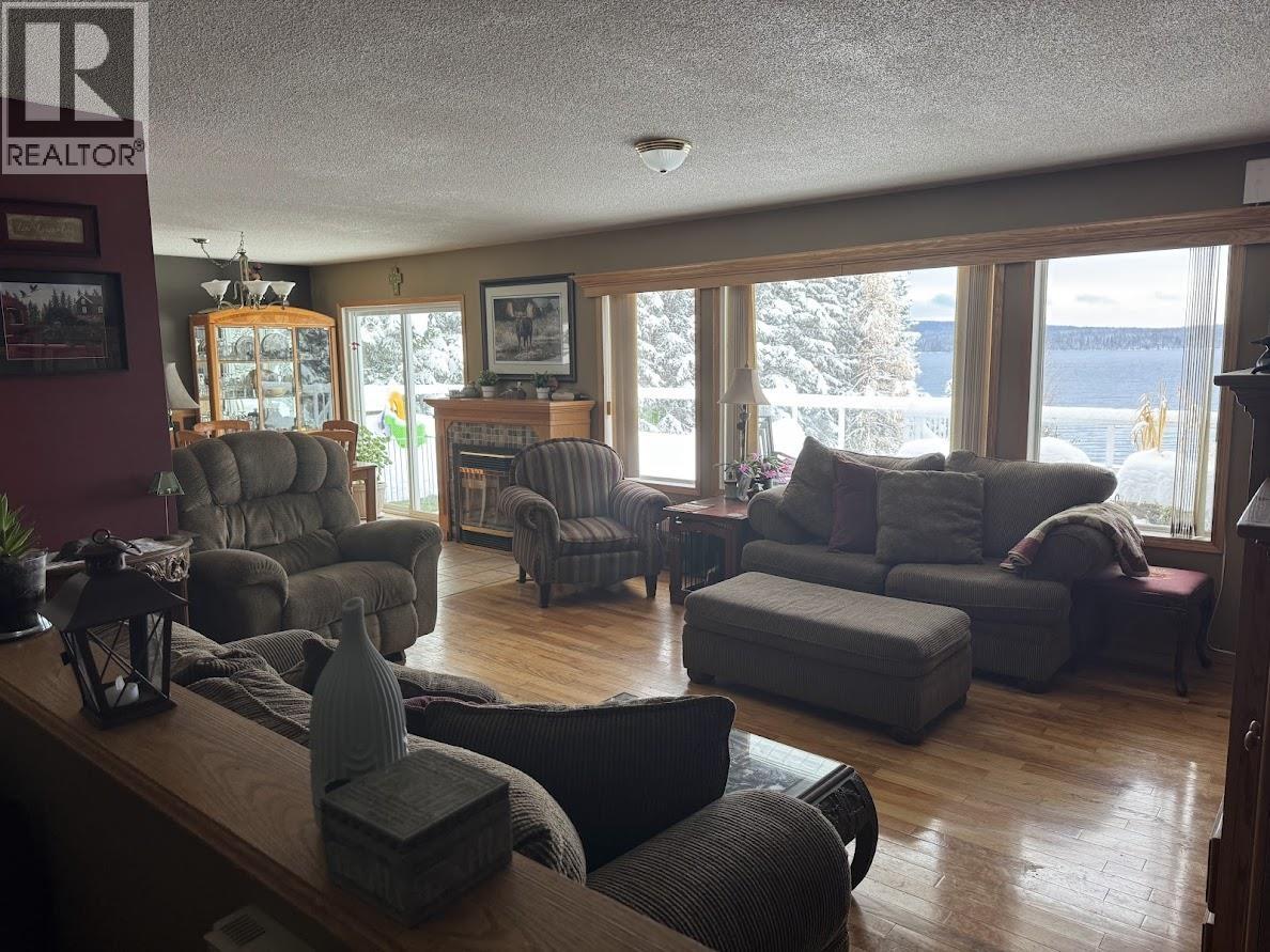 3705 TCHESINKUT LAKE Road, Burns Lake