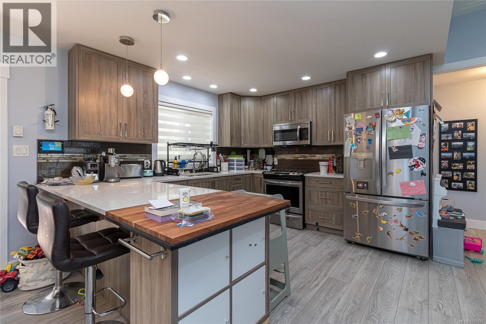  6885 Laura's Lane, Sooke
