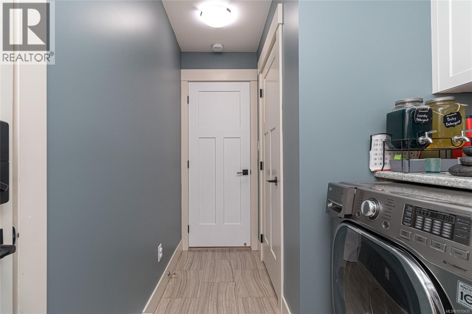  6885 Laura's Lane, Sooke