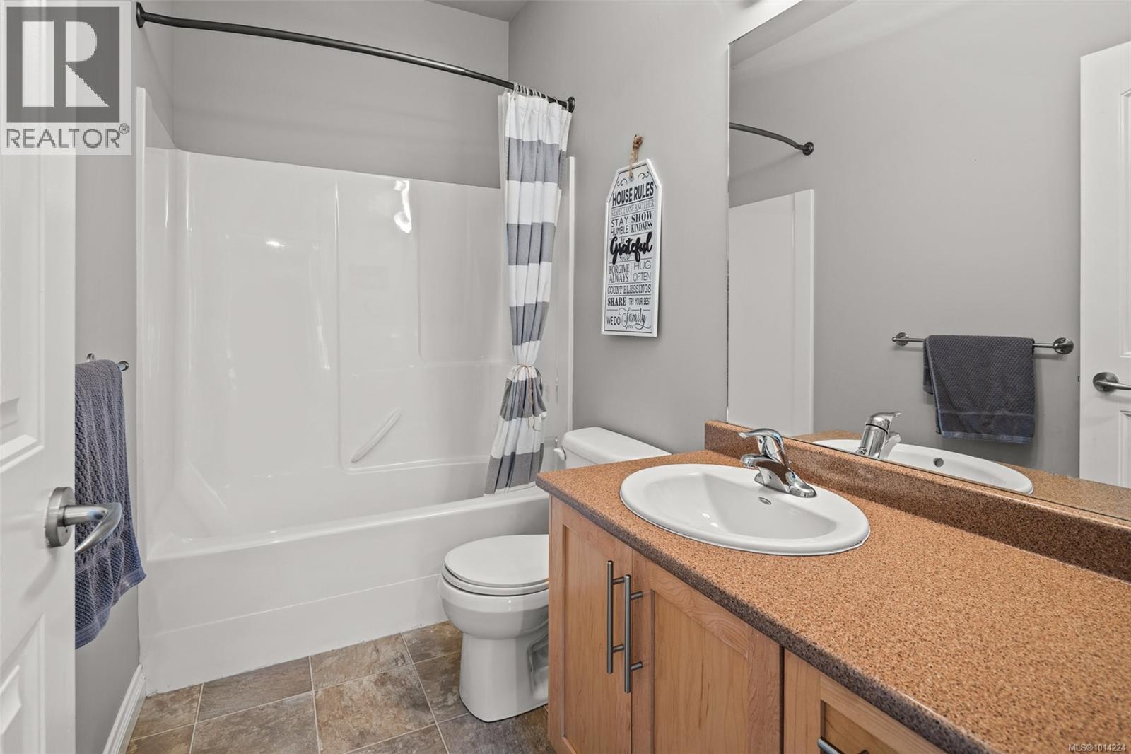  888 Wild Ridge Way, Langford