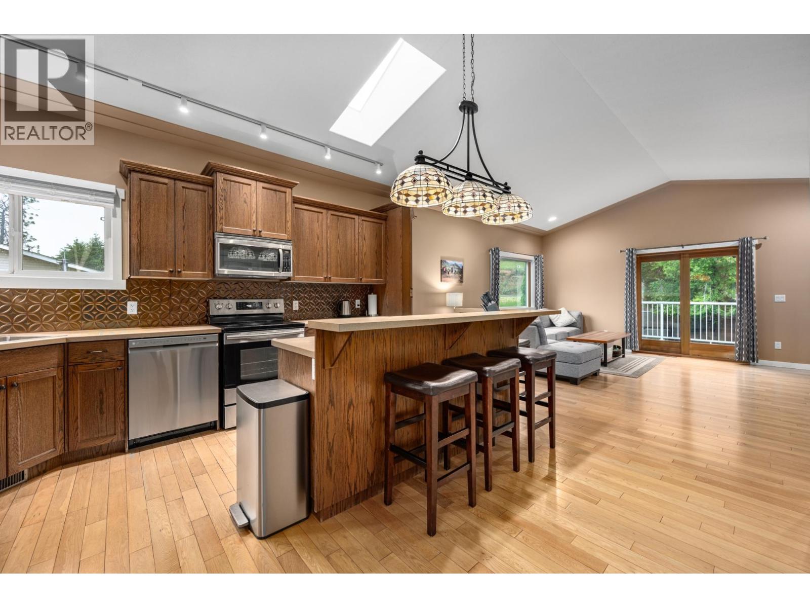 181 HOMESTEAD Road, Lillooet