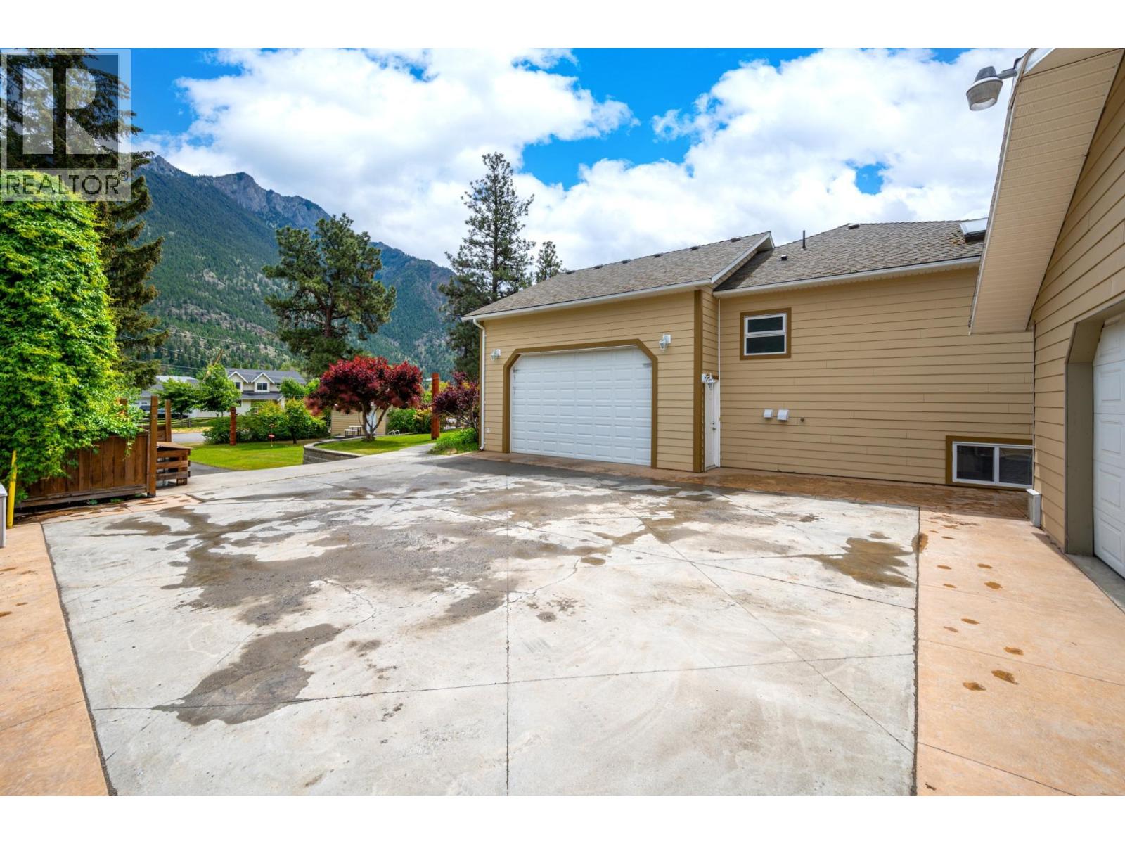 181 HOMESTEAD Road, Lillooet