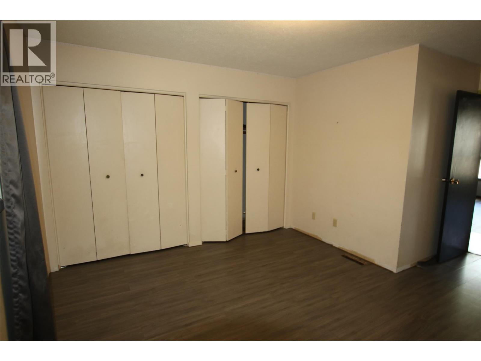 211 GWILLIM Crescent, Tumbler Ridge