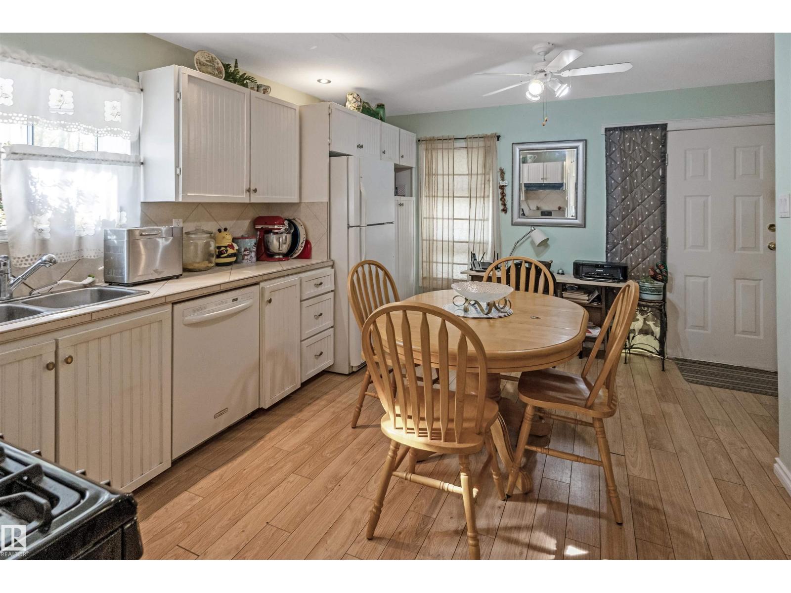 218 58532 Range Road 113 - 4