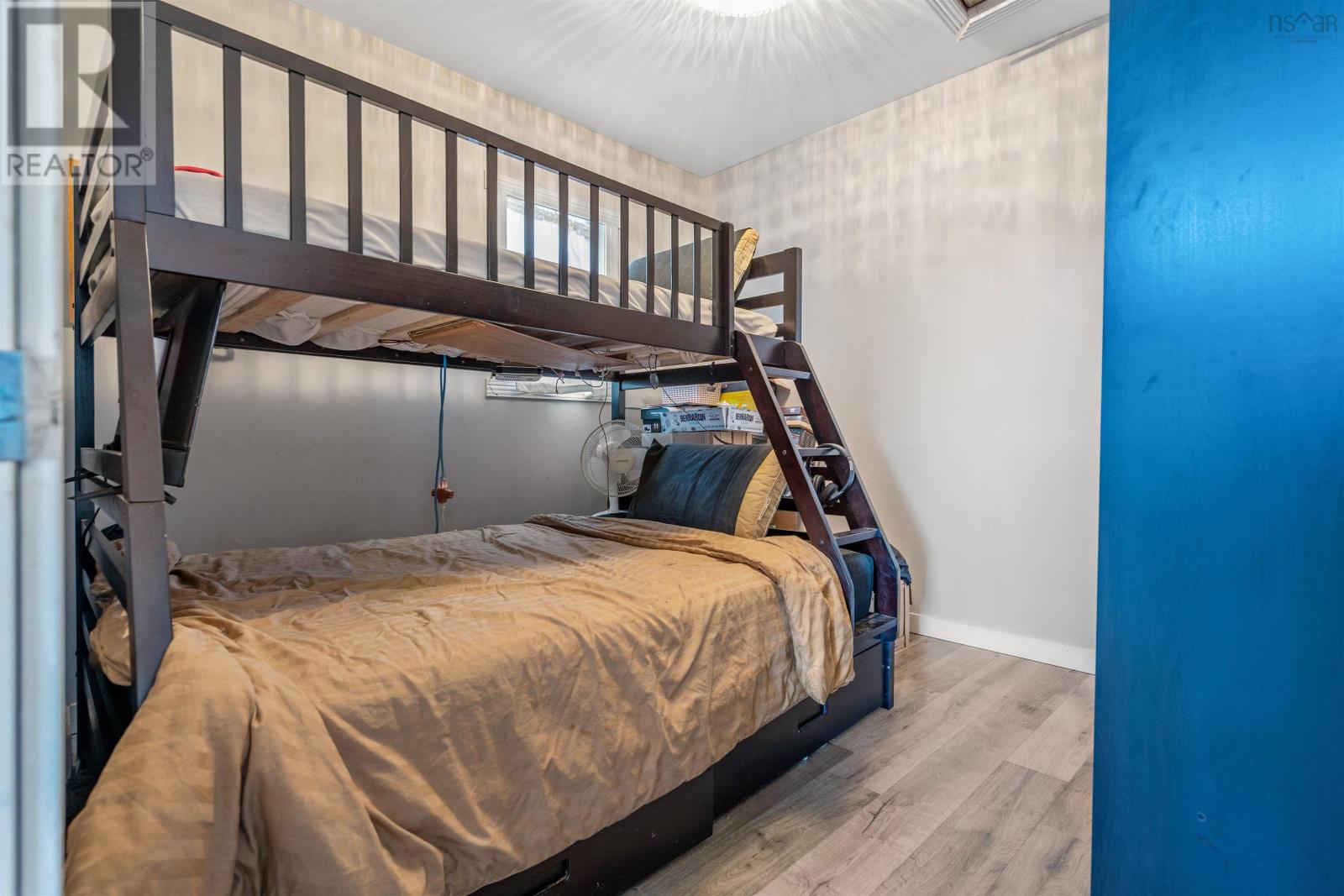 Property 27 of 30 of 1524 Highway 215