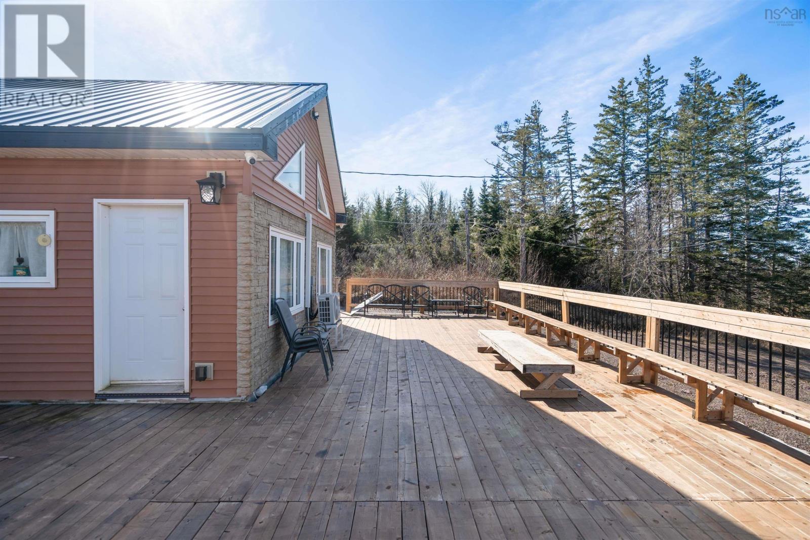 Property 30 of 30 of 1524 Highway 215