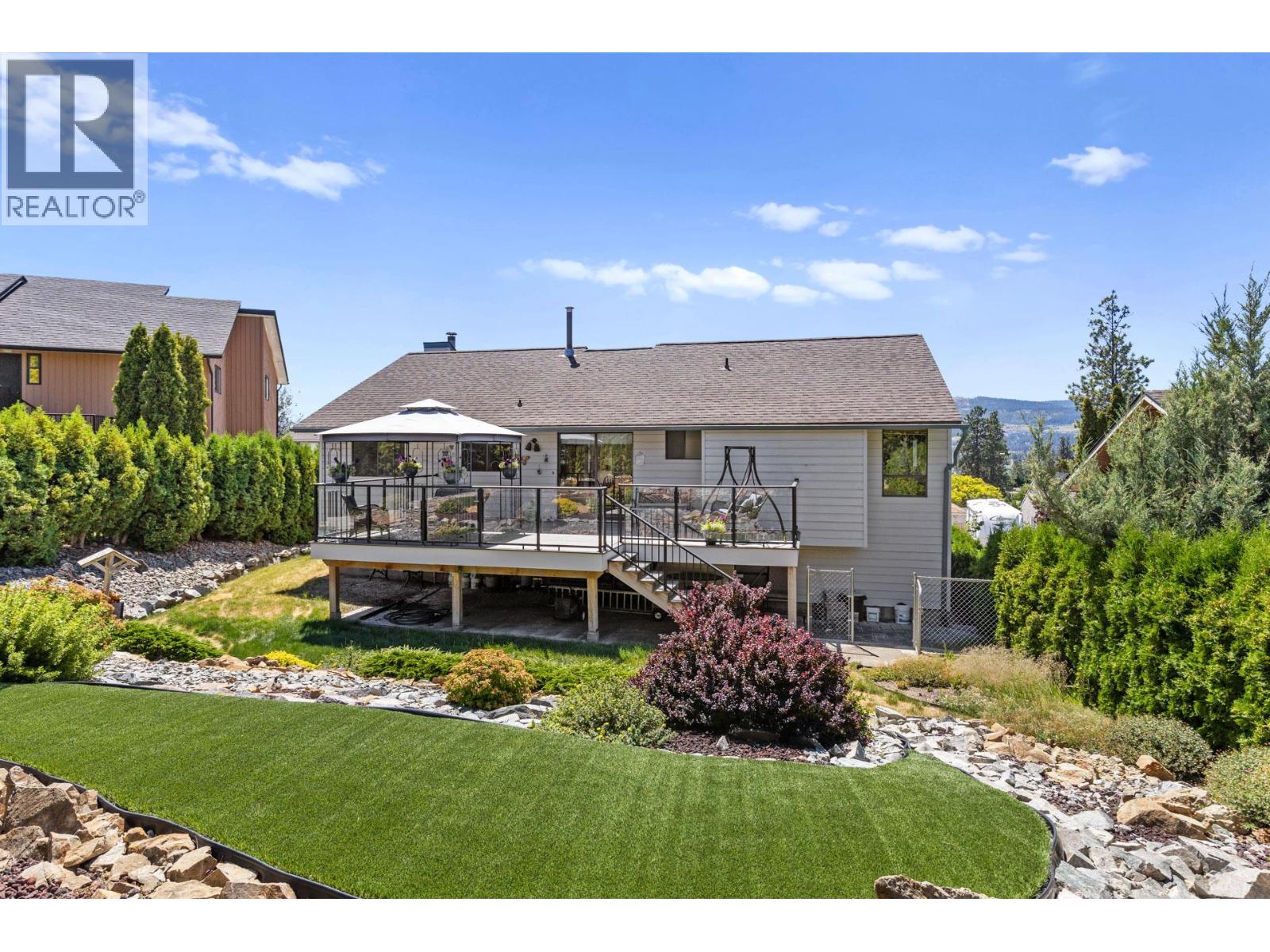 3202 Sunset Place, West Kelowna