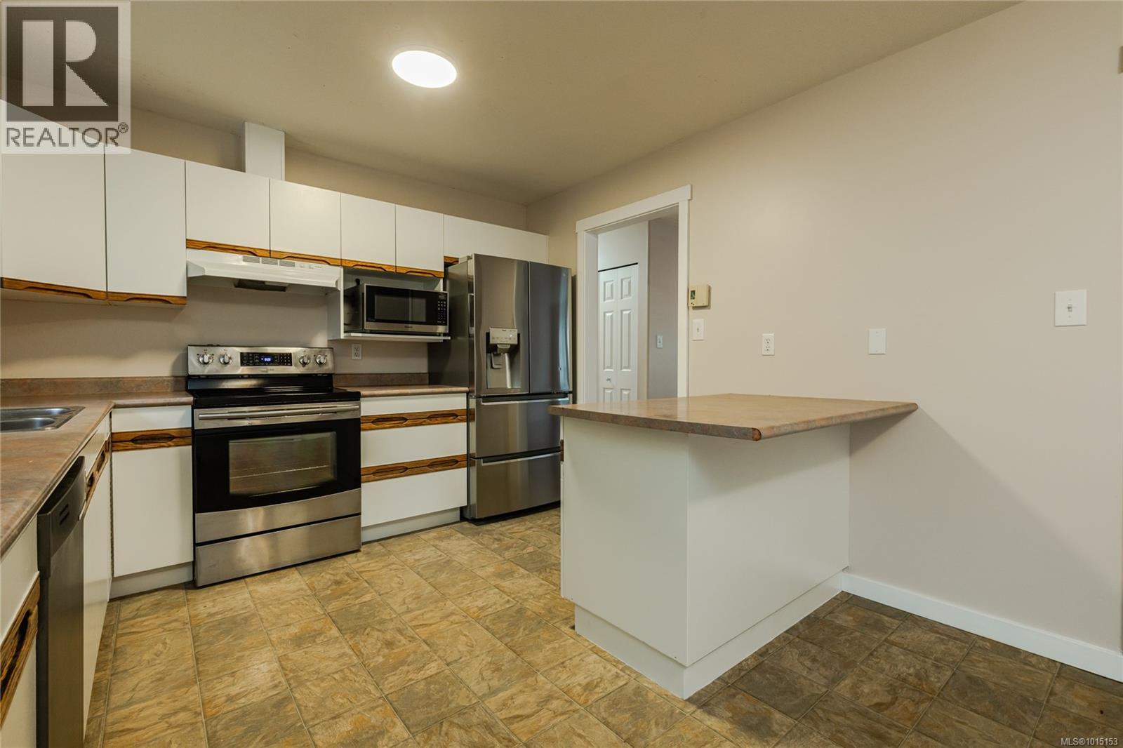 1003 Bramblewood Lane, Nanaimo