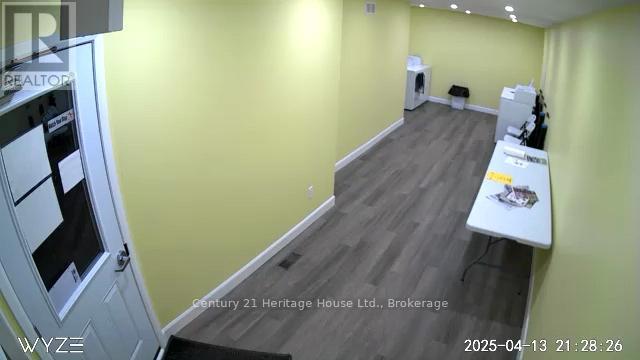 141-145 MAIN STREET N - 19