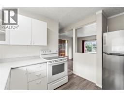 1961 Vernon Street, Lumby, BC V0E2G0 Photo 14