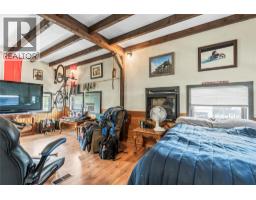 1961 Vernon Street, Lumby, BC V0E2G0 Photo 38