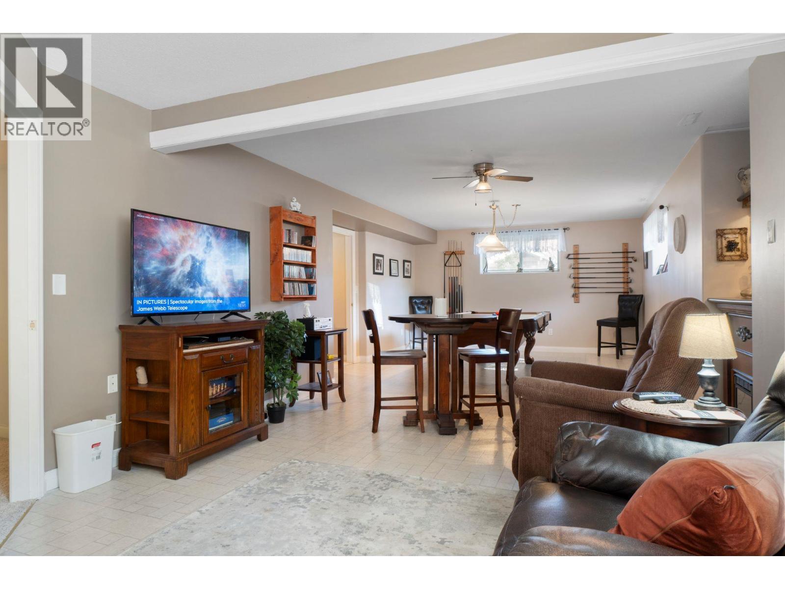 11 2550 Golf Course Drive, Blind Bay