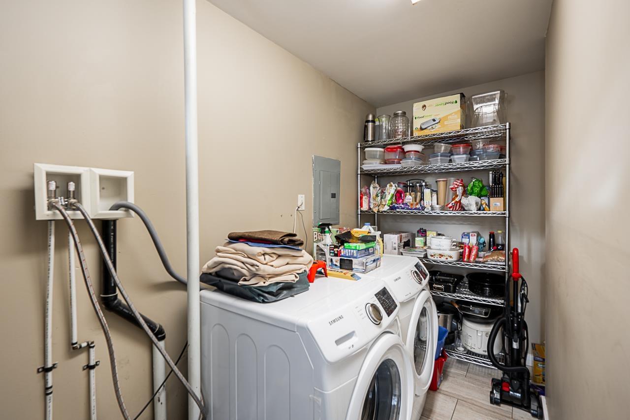 17952 SHANNON PLACE, Surrey