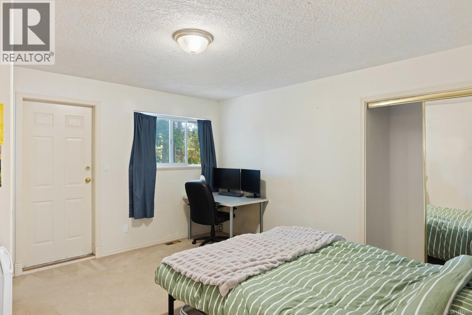  4101 Gordon Head Road, Saanich