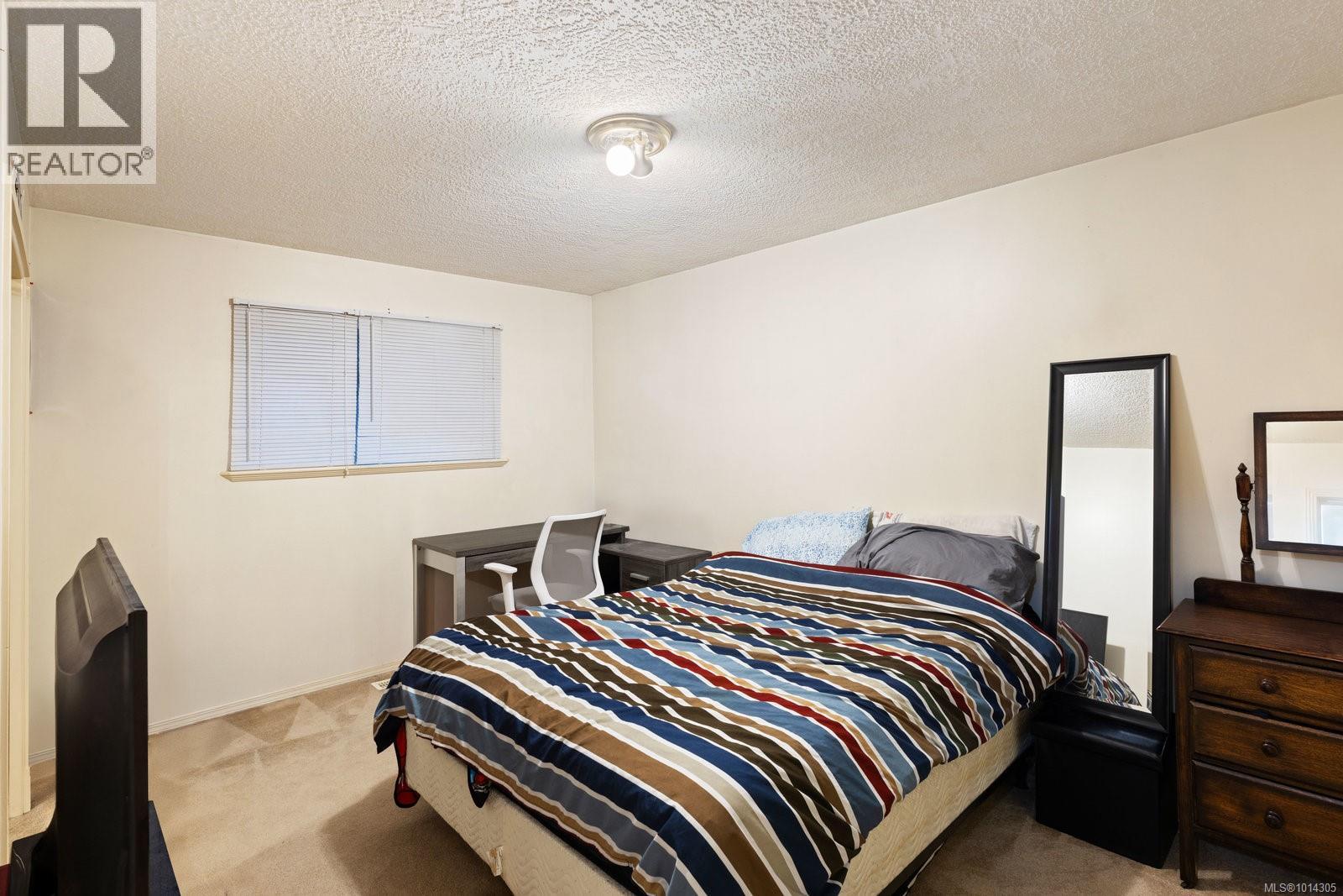  4101 Gordon Head Road, Saanich