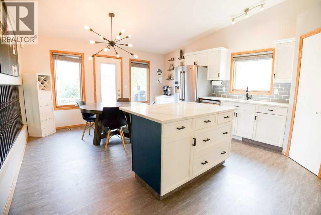 16 Parson Drive, Sylvan Lake