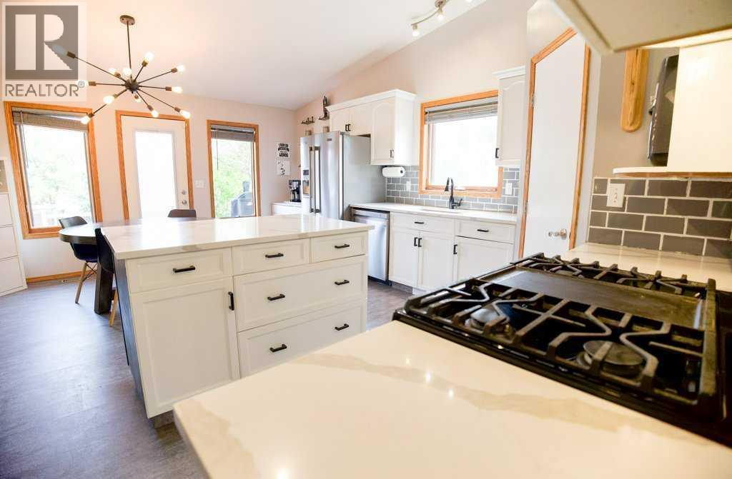 16 Parson Drive, Sylvan Lake