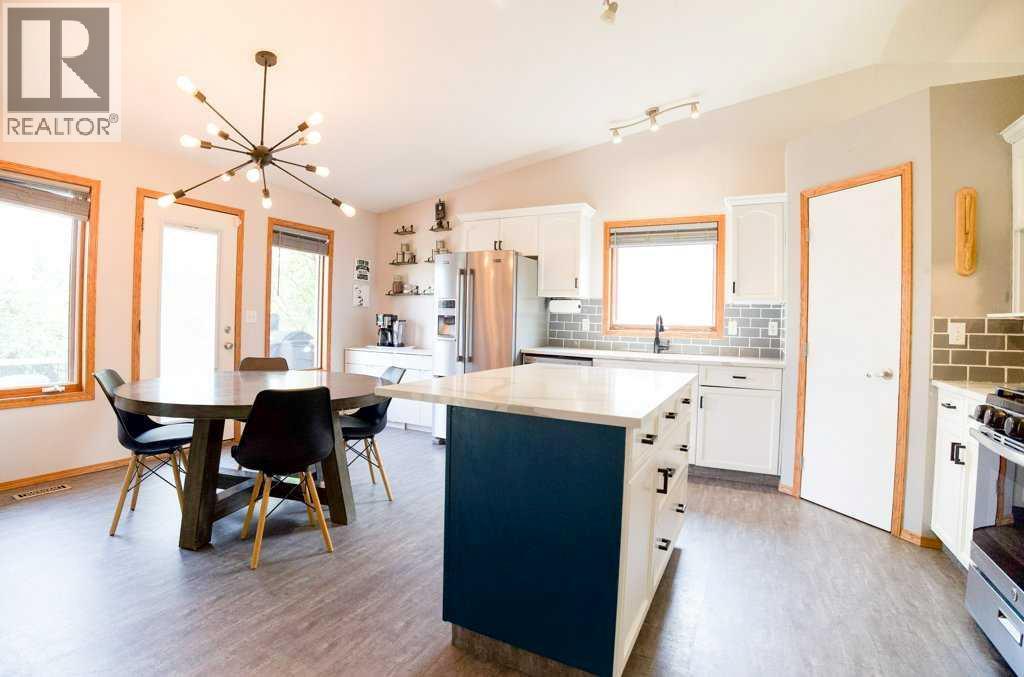 16 Parson Drive, Sylvan Lake
