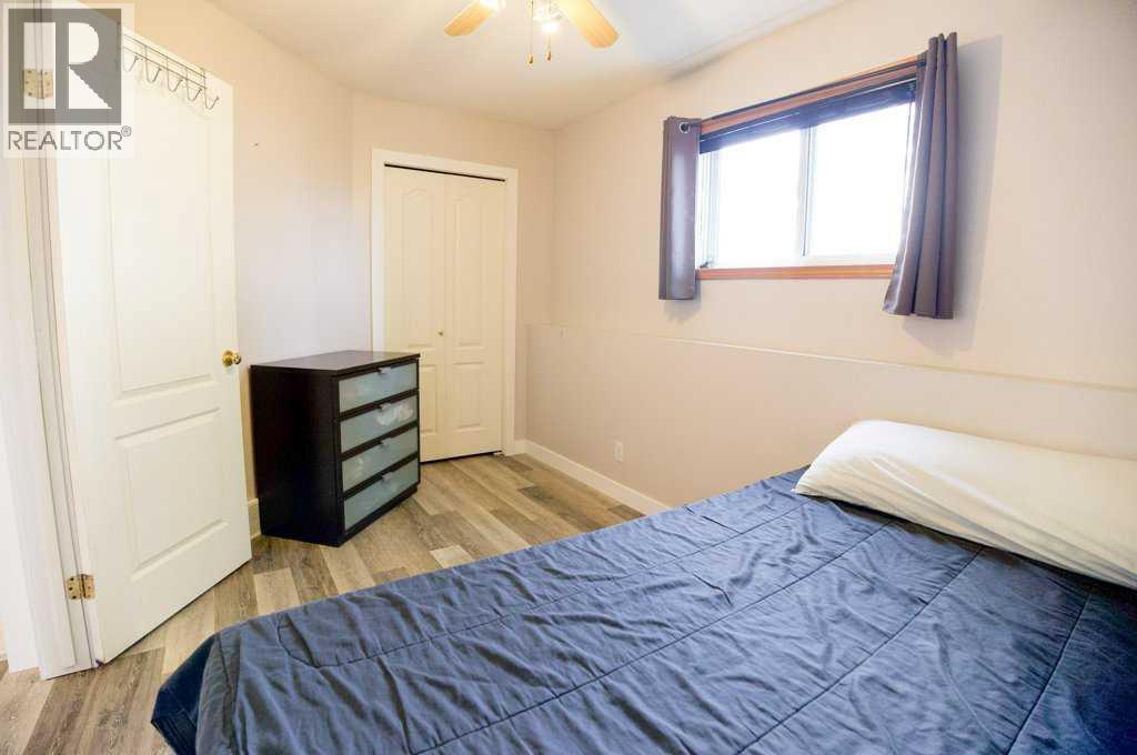 16 Parson Drive, Sylvan Lake